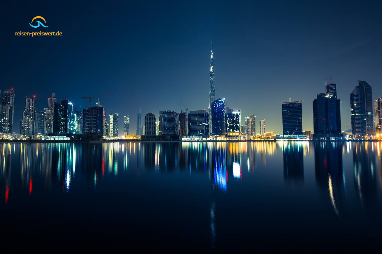 Dubai bei Nacht - VAE