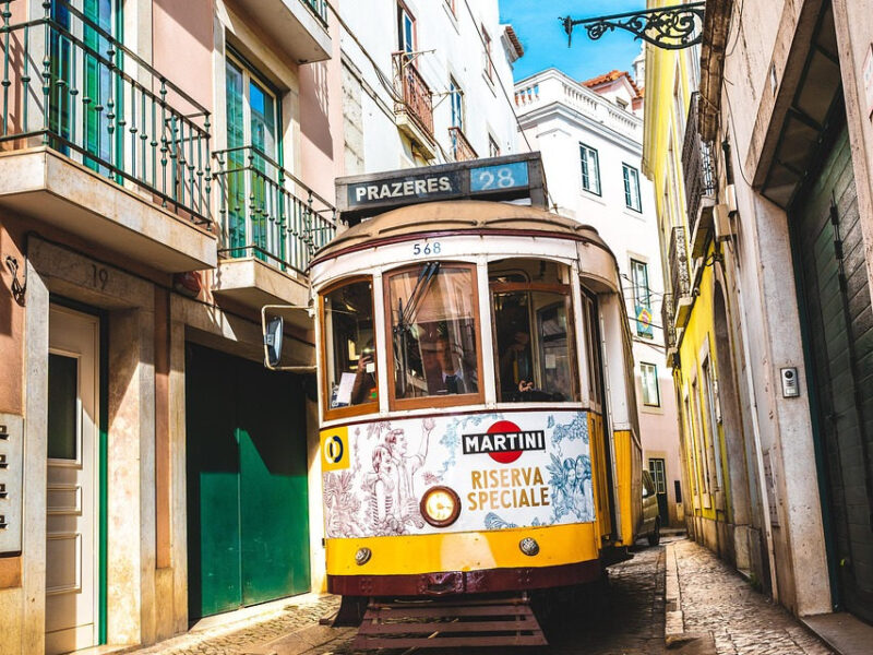 Tram 28 in Lissabon - Portugal